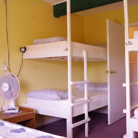 Brackley Beach Hostel Екстер'єр фото