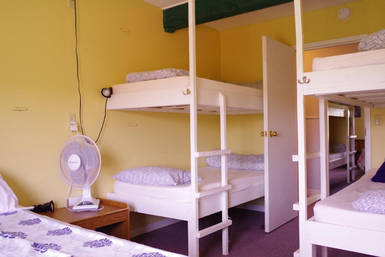 Brackley Beach Hostel Екстер'єр фото