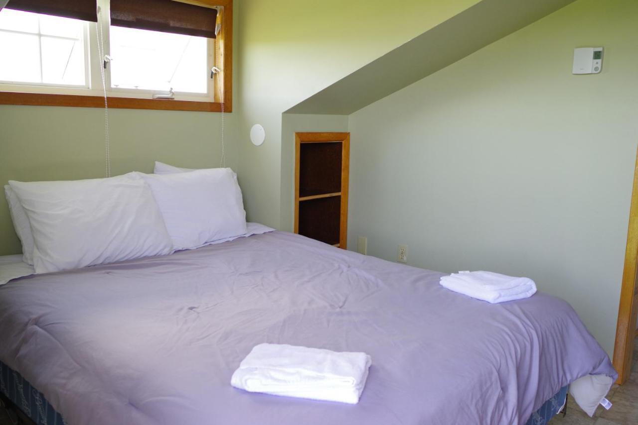 Brackley Beach Hostel Екстер'єр фото