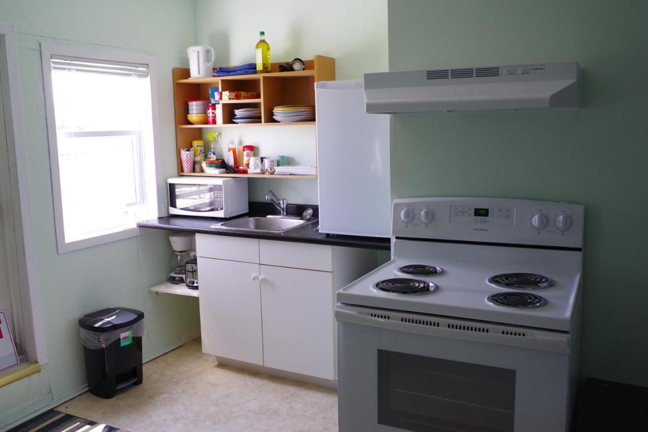 Brackley Beach Hostel Екстер'єр фото
