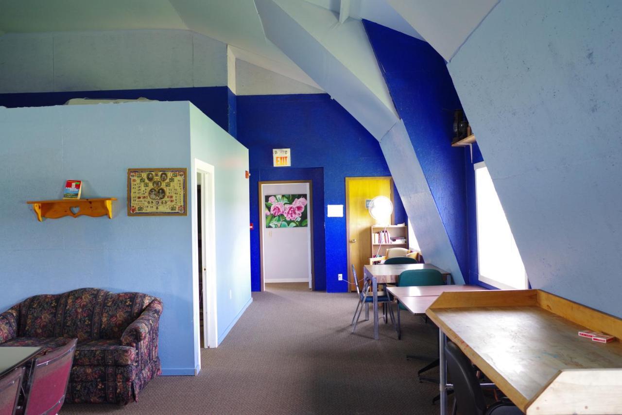 Brackley Beach Hostel Екстер'єр фото